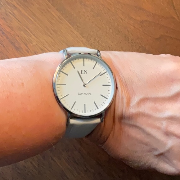 Elon Novac Watch new in box - Picture 3 of 4